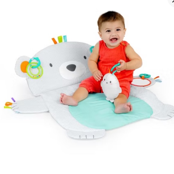 Baby Head Shaping Pillow + Cotton Swaddle + Tummy Time Play Mat - Picture 12 of 15